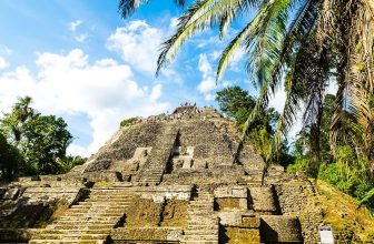 Fodor's Belize: with a Side Trip to Guatemala (Full-color Travel Guide)